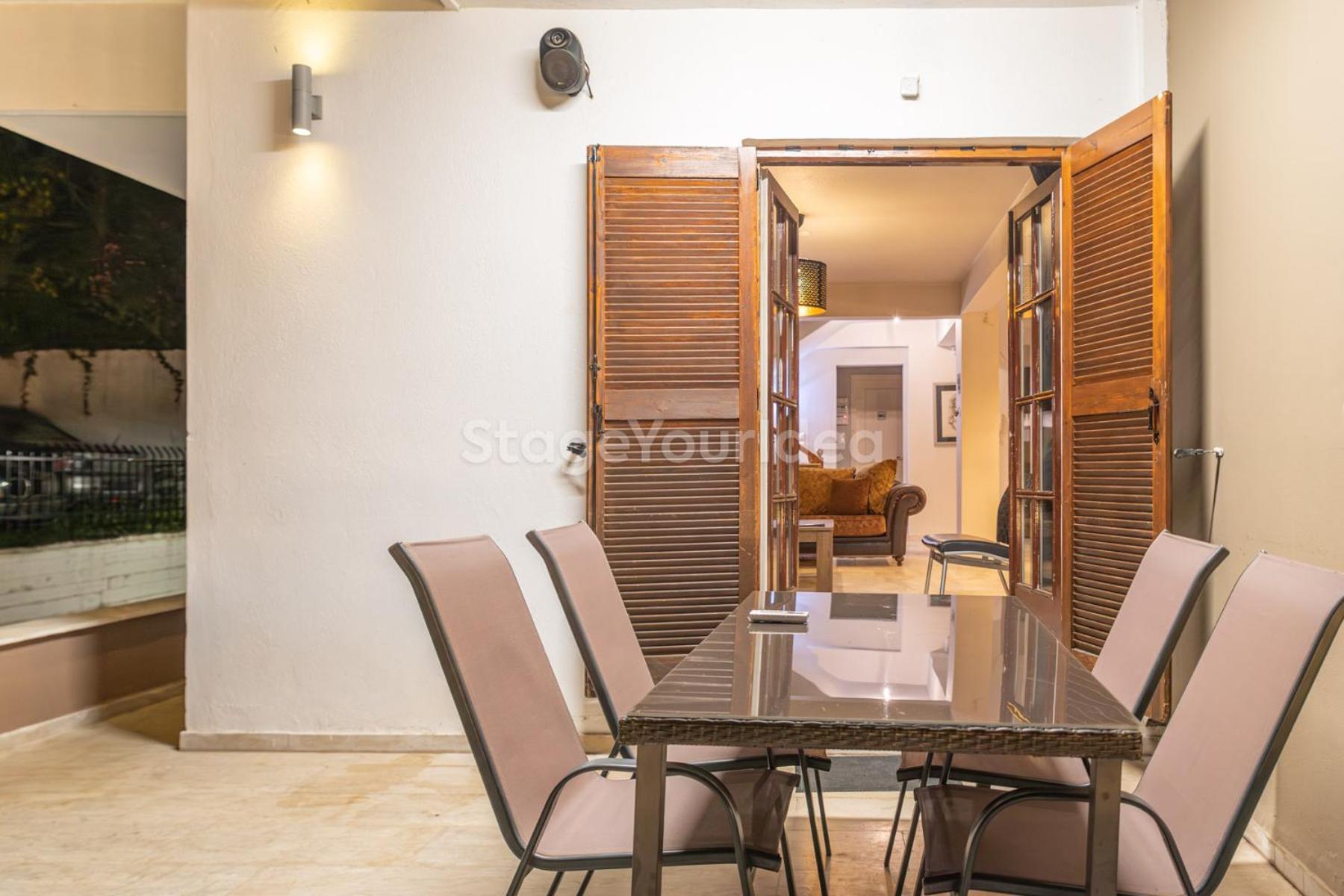 Τraditional Fully Detached Villa On A Luxurious Hillock Of Thessaloniki With Its Own Garden Also For Family & Wedding Gatherings For 10 To 25 People Only 15 Minutes From Airport Kültér fotó